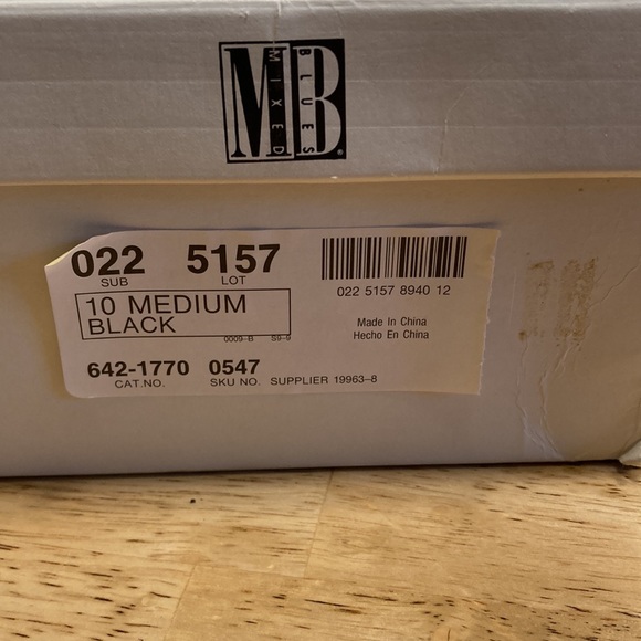 Vintage Mixed Blues black leather chunky heels - Picture 7 of 7